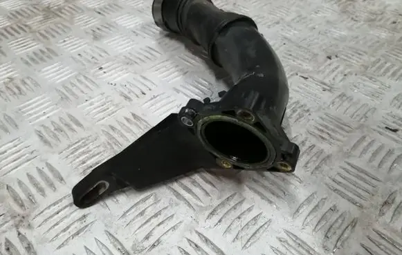 Ford C-MAX II Intercooler hose/pipe AV6Q9351BC