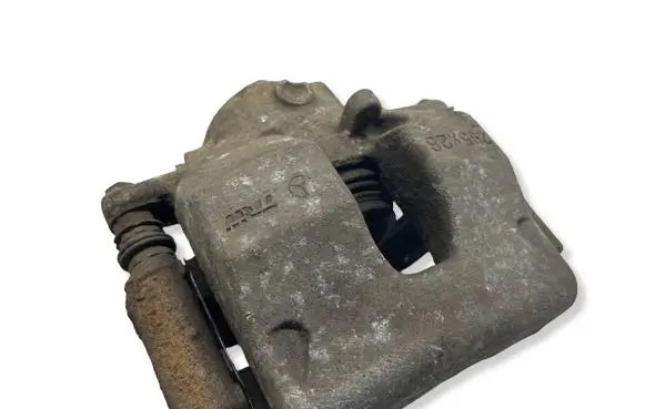 Mercedes-Benz E W212 Front brake caliper 4109B