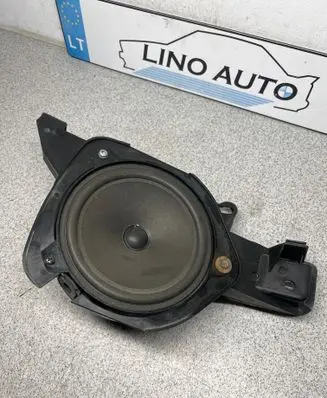 BMW 3 E46 Parcel shelf speaker 8381560
