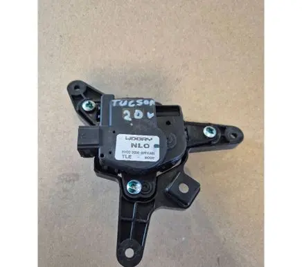 Hyundai Tucson TL Air flap motor/actuator D266NFFAA01