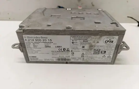 Mercedes-Benz E W214 Radio/CD/DVD/GPS head unit A2149002015