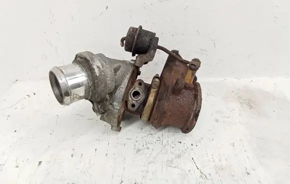 Mercedes-Benz Sprinter W901 W902 W903 W904 Turbo A6110960599 0104130930