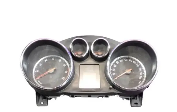 Opel Astra J Speedometer (instrument cluster)