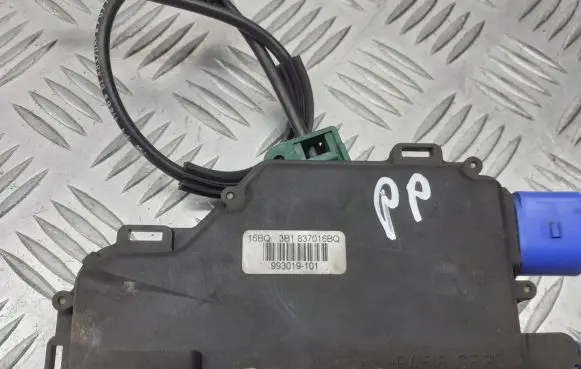 Seat Ibiza III (6L) Front door lock 3B1837016BQ