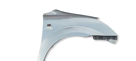 Toyota Corolla Verso E121 Fender 