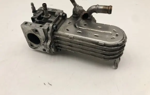 Audi A6 S6 C6 4F EGR valve cooler 059131512H