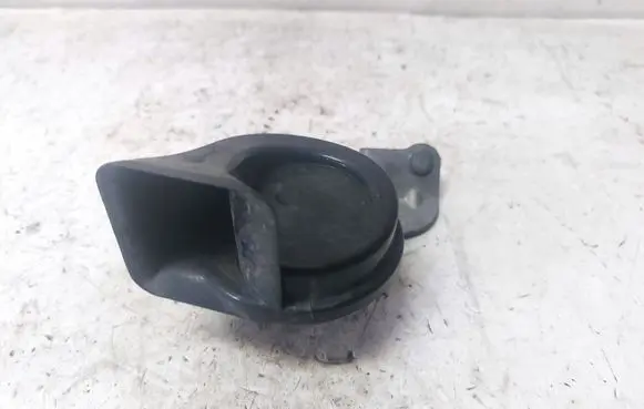Audi A4 S4 B9 Horn signal 8W0951229
