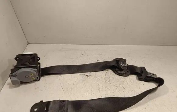 BMW X5 E70 Front seatbelt 305537599001 S2716104209K