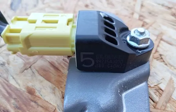 Subaru Outback Airbag deployment crash/impact sensor 98235AJ000