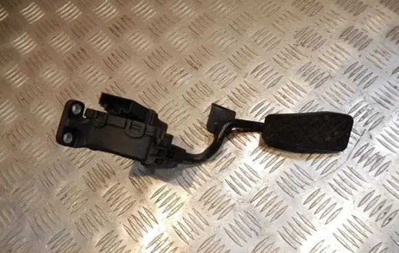 Audi A6 S6 C6 4F Accelerator throttle pedal 4F2721532 39364