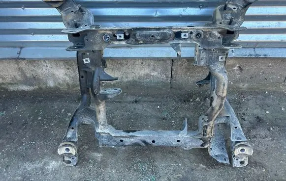 Dodge Durango III Front subframe