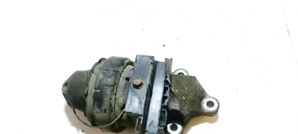 Volvo S60 Engine mount bracket 9485551