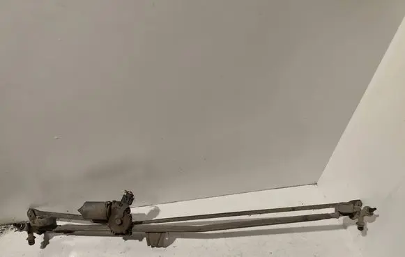 Opel Zafira B Front wiper linkage and motor 404976