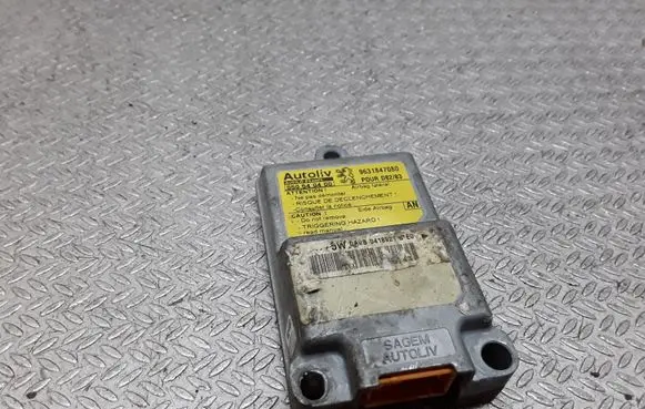 Peugeot 406 Airbag control unit/module 550540400 9631847080