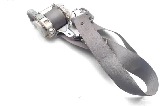 Toyota Hilux (AN10, AN20, AN30) Front seatbelt 7L8920P