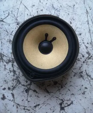 Honda Civic IX Front door high frequency speaker