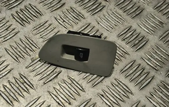 Volvo XC90 Electric window control switch 313948