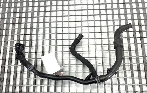 Seat Leon (5F) Engine coolant pipe/hose 5Q0121070BR