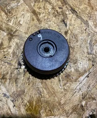 BMW 5 F10 F11 Camshaft pulley/ VANOS 11367598002