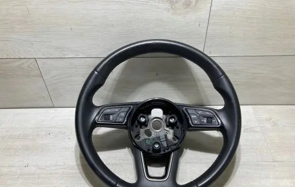 Audi A3 S3 8V Steering wheel 62723180a