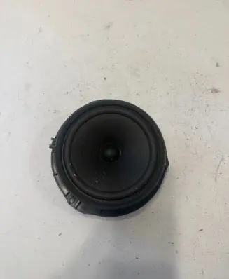 Hyundai ix20 Front door speaker 963301P000