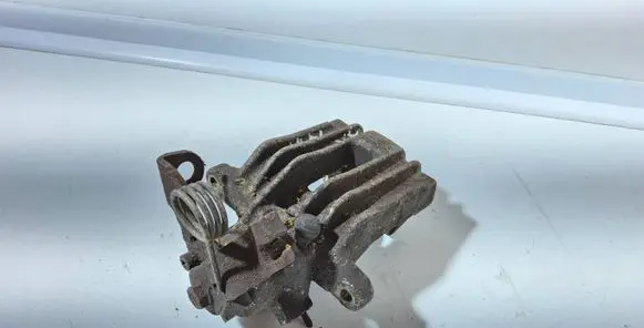 Audi A4 S4 B6 8E 8H Rear brake caliper 1892828