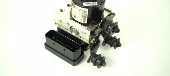 Volkswagen Golf V ABS Pump 1K0614117S 1K0907379AK