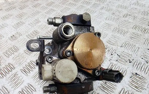 Mitsubishi ASX Fuel injection high pressure pump 1460A043
