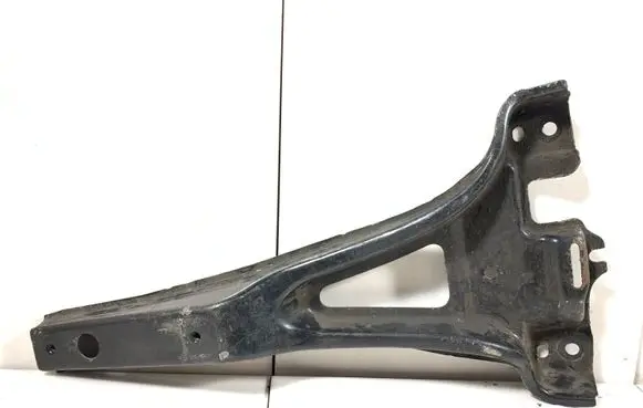 Volkswagen Golf IV Radiator support slam panel bracket 1J0805569B
