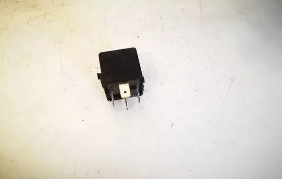 Mercedes-Benz Vaneo W414 Other relay A0025421319