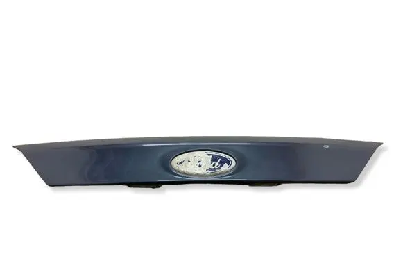 Ford Grand C-MAX Trunk door license plate light bar 