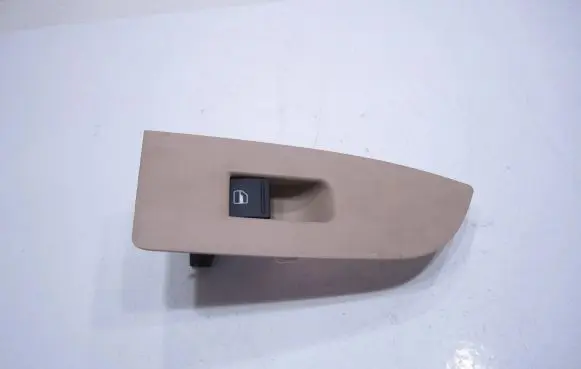 Volkswagen PASSAT CC Electric window control switch 3C8867375A