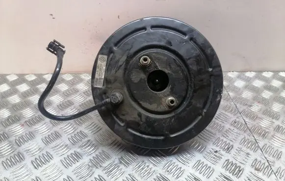 Renault Megane II Brake booster 8200453735