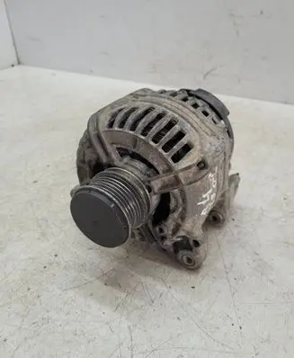 Audi A4 S4 B5 8D Generator/alternator 028903029B