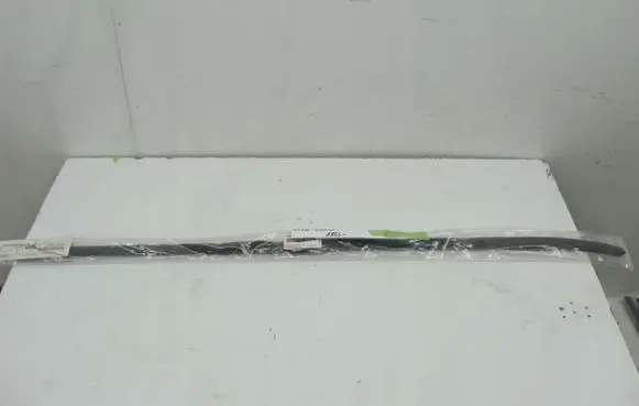 Toyota Avensis T270 ACC Distronic radar sensor grill/trim A5338105050