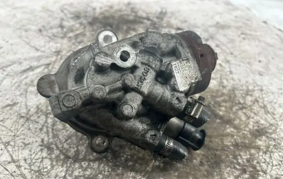 Mini One - Cooper R57 Fuel injection high pressure pump 0445010519