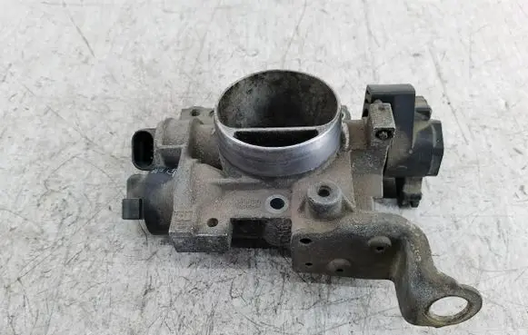 Fiat Panda II Throttle body valve 