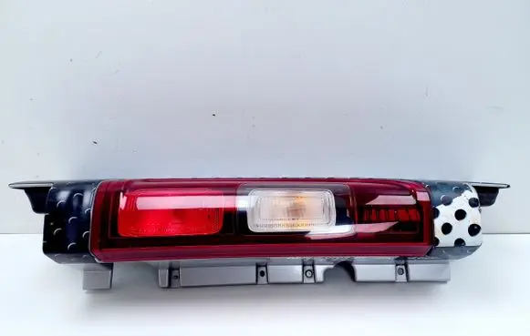Opel Vivaro Rear/tail lights 265A61090 265A64446