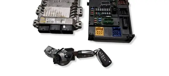 Citroen DS4 Engine ECU kit and lock set 9676760880 9665547480