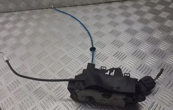 Fiat Croma Front door lock 