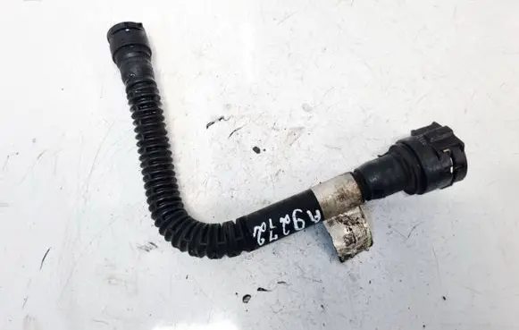 Opel Insignia A Engine coolant pipe/hose 55566095