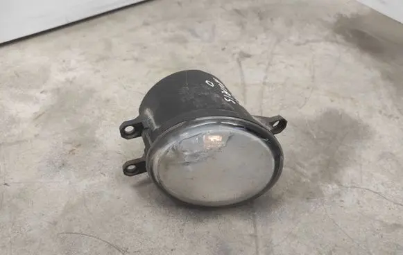 Toyota Auris 150 Front fog light 89210656
