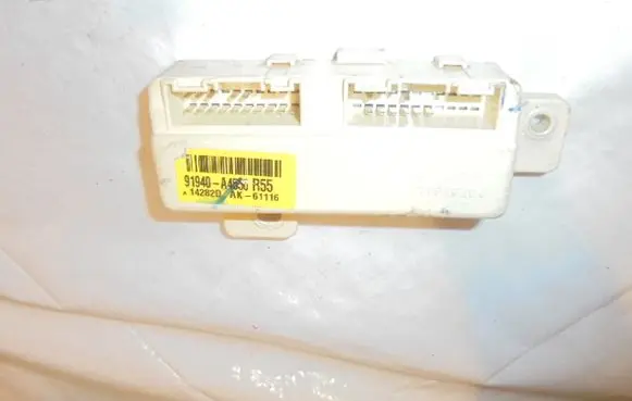 KIA Carens III Relay mounting block 91940A4550