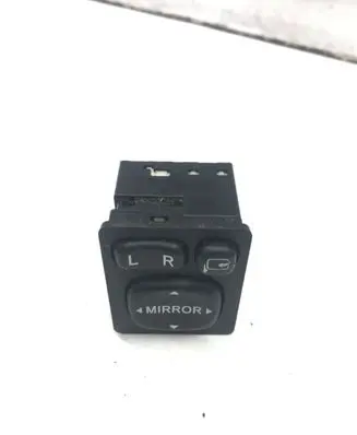 Toyota Verso Electric window control switch 769747c