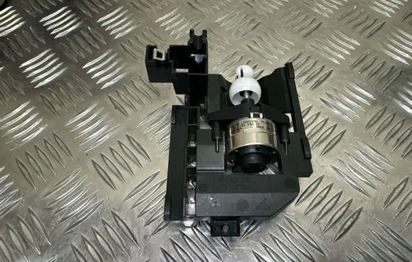 Mercedes-Benz C AMG W205 Headlight level adjustment motor 130722005300