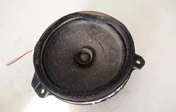 Subaru Outback Front door speaker 86301ag011