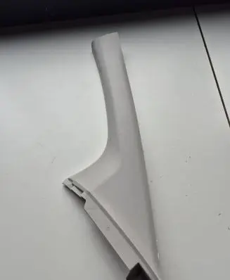 Opel Combo E (A) pillar trim 9816488577 SP8782