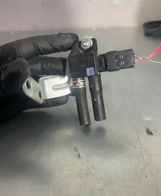 Citroen C-Crosser Exhaust gas pressure sensor 9682143180