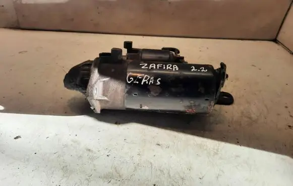 Opel Zafira A Starter motor 0001109055