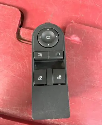 Opel Zafira B Electric window control switch 13228706